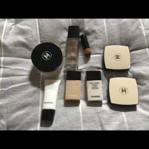 Chanel Make Up Collection 7 Items Plus CC Brush
